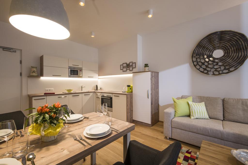 Private Living Apartments Куфщайн Екстериор снимка