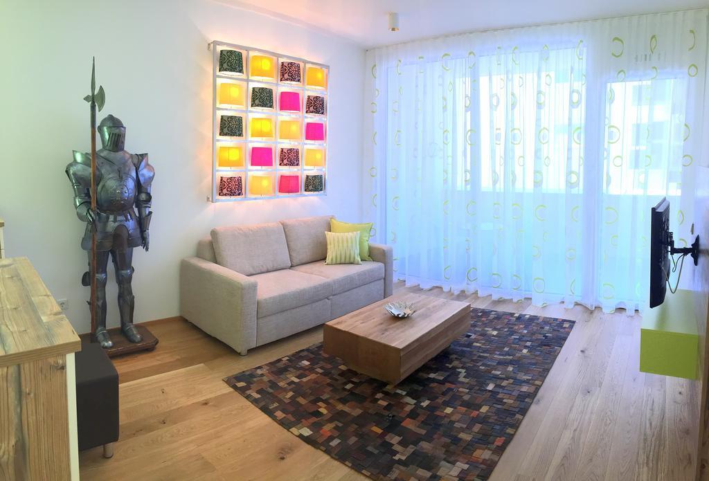 Private Living Apartments Куфщайн Екстериор снимка
